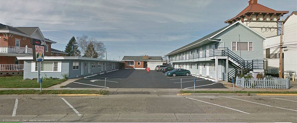 Alpine Motel In Heart Of Wisconsin Dells Downtown. Luaran gambar