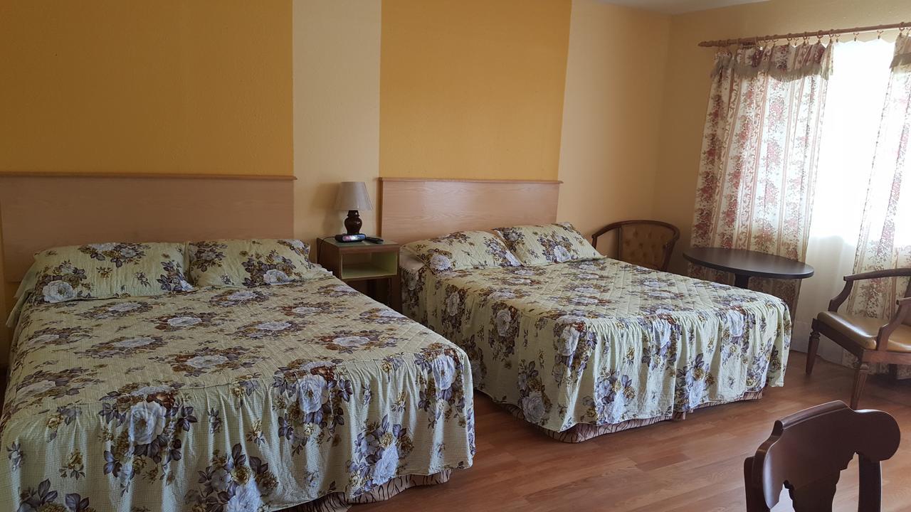 Alpine Motel In Heart Of Wisconsin Dells Downtown. Luaran gambar